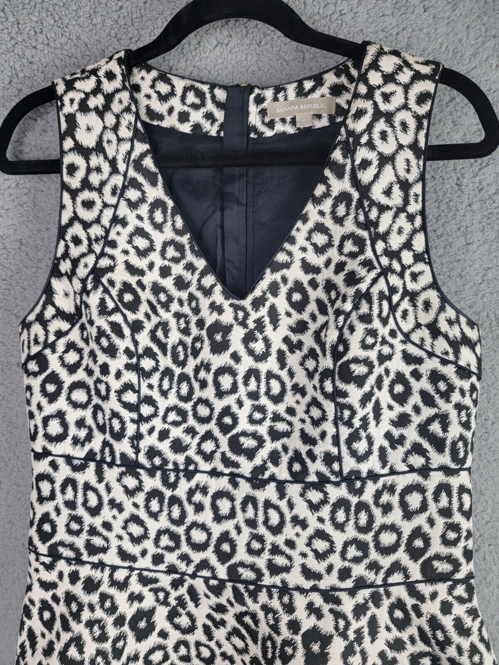Banana Republic Womens Dress 8 Black White Leopard Print Fit Flare Sleeveless - Picture 3 of 16